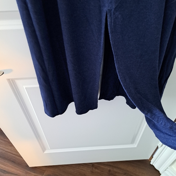 Long stretchy denim coloured skirt from Reitmans in size 18 plus. - Picture 2 of 5